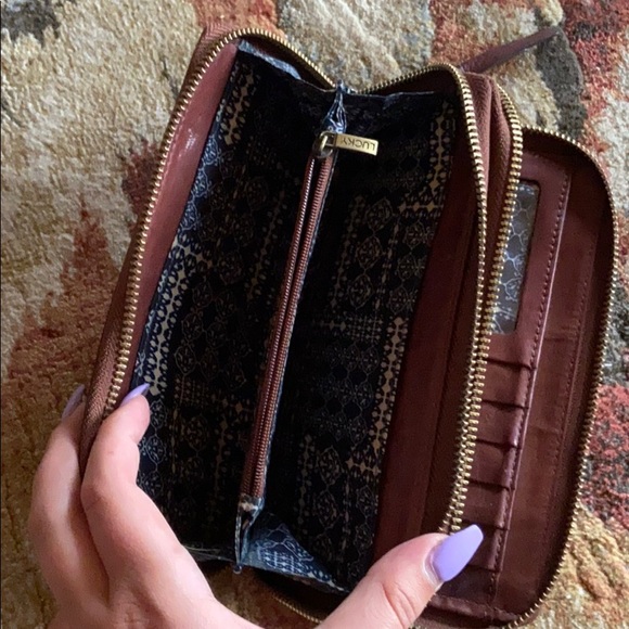 Lucky brand wallet - Picture 4 of 4